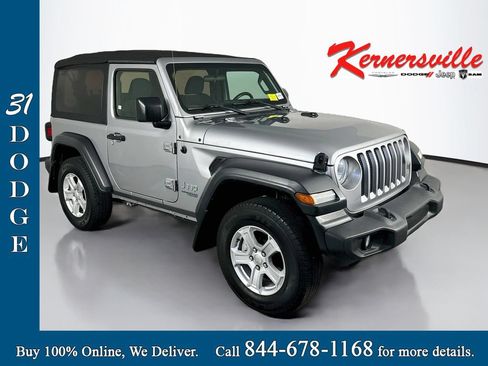 Used 2018 Jeep Wrangler Sport AWD/4WD image 1