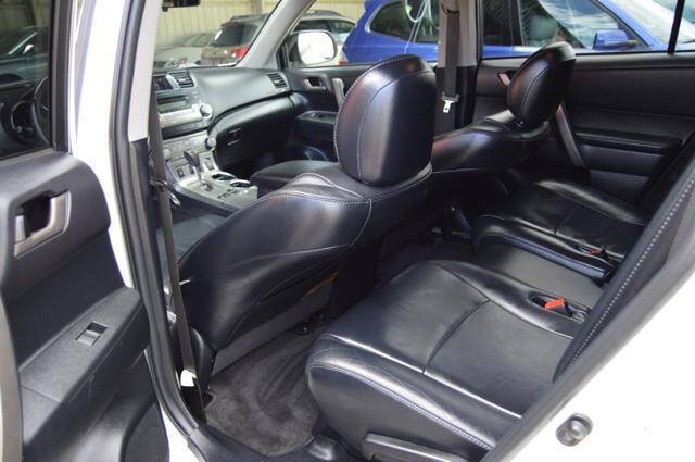 Used 2010 Toyota Highlander SE AWD/4WD image 51