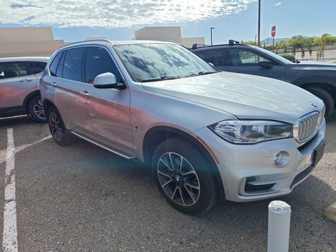 Used 2017 BMW X5 xDrive40e AWD/4WD image 3