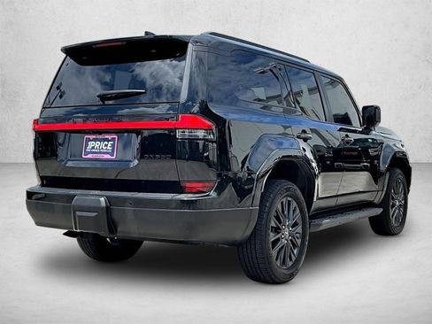 Used 2025 Lexus GX 550 w/ Cold Area Package AWD/4WD image 2