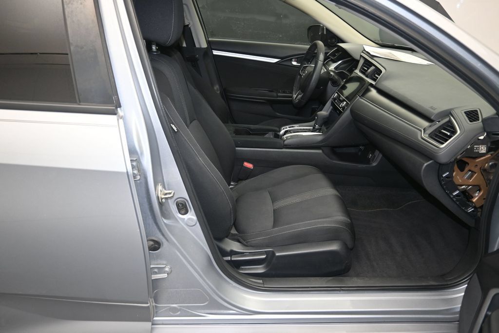 Used 2018 Honda Civic EX image 27