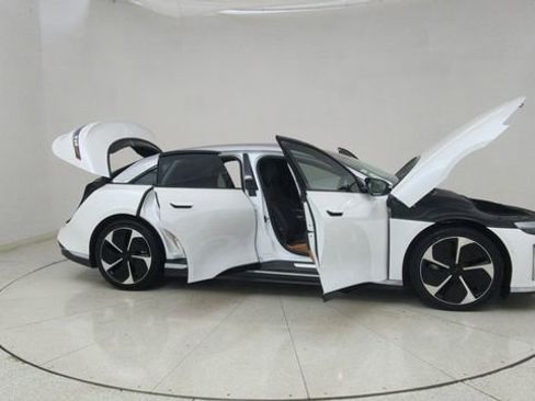 Used 2023 Lucid Air Touring image 69