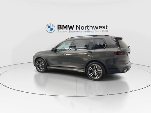 New 2027 BMW X7 xDrive40i w/ M Sport Package AWD/4WD image 13