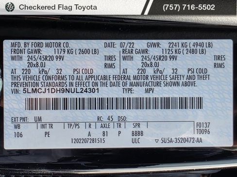 Used 2022 Lincoln Corsair AWD w/ Premium Package image 21