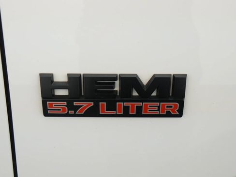 Used 2018 RAM 1500 Sport w/ Sport Premium Group AWD/4WD image 11