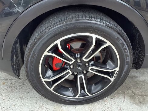 Used 2014 Ford Explorer Sport w/ Equipment Group 401A AWD/4WD image 45