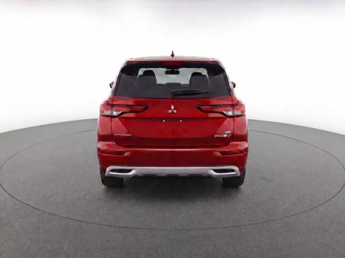 Used 2025 Mitsubishi Outlander SE AWD/4WD image 7