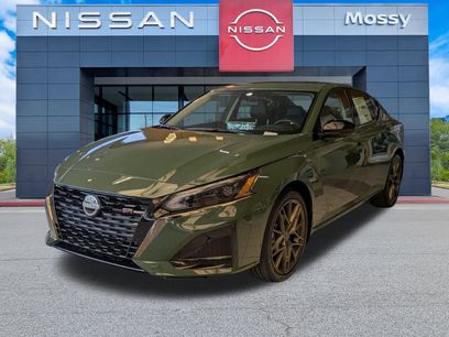 New 2025 Nissan Altima 2.5 SR w/ SR Premium Package