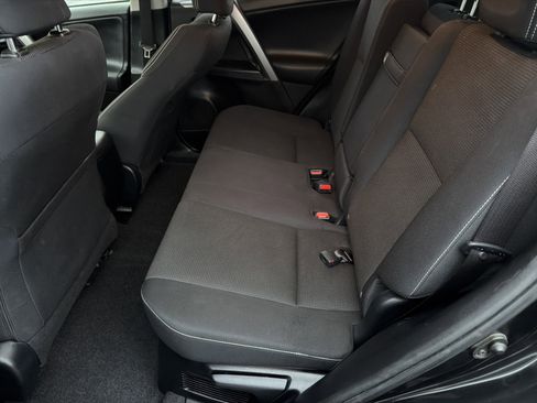 Used 2016 Toyota RAV4 XLE image 21