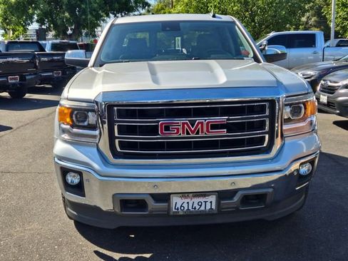 Used 2015 GMC Sierra 1500 SLT w/ SLT Crew Cab Value Package AWD/4WD image 2