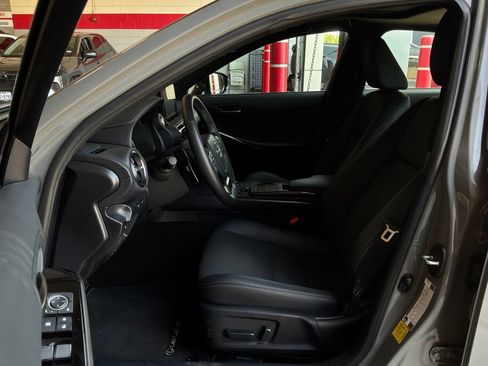 Used 2025 Lexus IS 350 F Sport w/ Accessory Package 2 RWD image 11