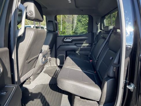 Used 2022 Chevrolet Silverado 1500 LTZ w/ Technology Package image 23