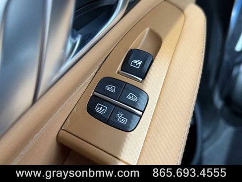 Used 2026 BMW X7 xDrive40i w/ Executive Package image 26