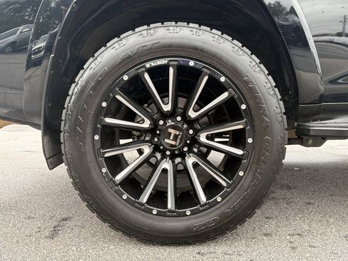 Used 2021 Toyota 4Runner SR5 image 17