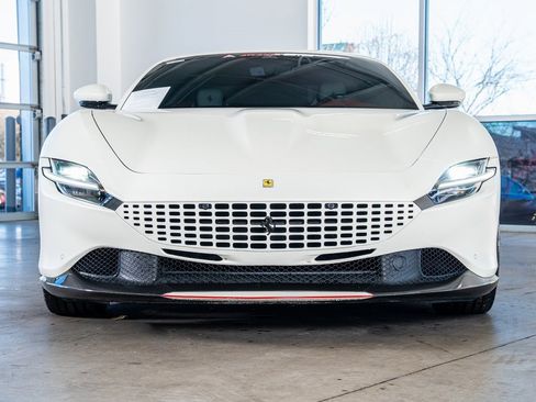 Used 2023 Ferrari Roma image 3