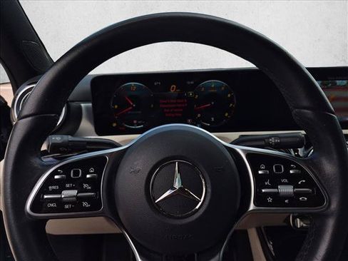 Certified 2022 Mercedes-Benz A 220 image 9
