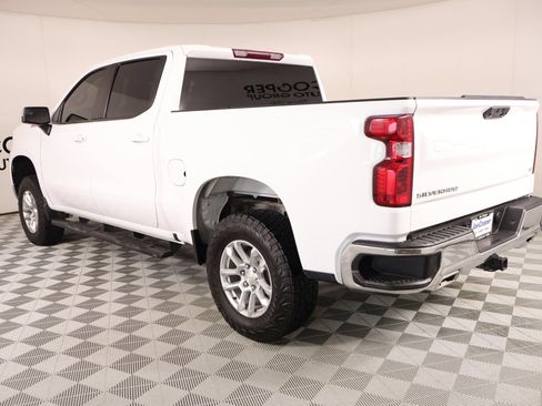 Used 2023 Chevrolet Silverado 1500 LT w/ Z71 Off-Road Package AWD/4WD image 22