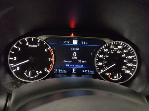 Used 2024 Nissan Altima 2.0 SR FWD image 23