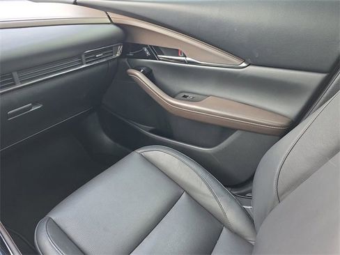 Used 2022 MAZDA CX-30 2.5 Turbo w/ Premium Package image 14