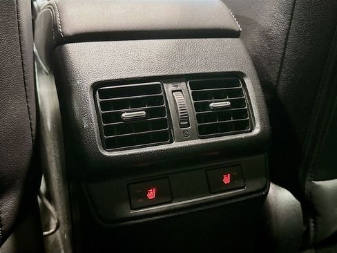 Used 2017 Subaru Outback 2.5i Limited image 32