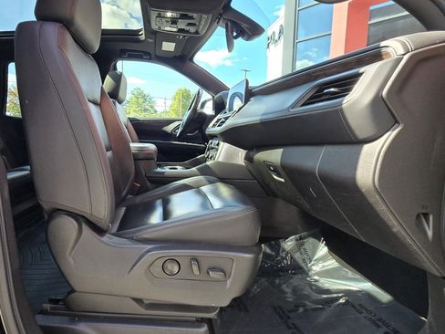 Used 2021 Chevrolet Tahoe Z71 image 23
