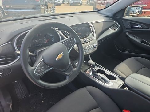 Used 2024 Chevrolet Malibu LT image 8
