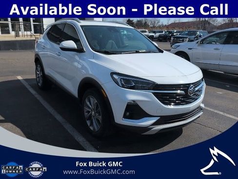 Used 2023 Buick Encore GX Essence w/ Experience Buick Package AWD/4WD image 3