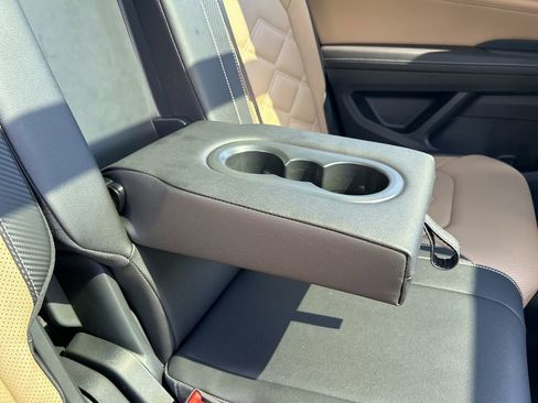 New 2026 Volkswagen Atlas Cross Sport SE image 46