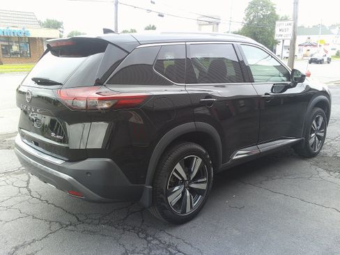 Used 2023 Nissan Rogue SL w/ SL Premium Package AWD/4WD image 6