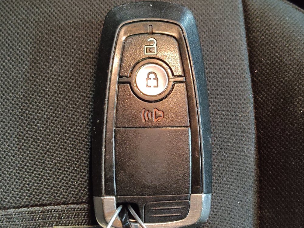 Used 2021 Ford EcoSport SE FWD image 32