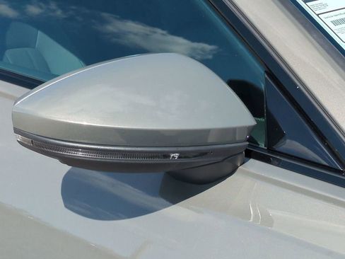 Used 2022 Audi A6 Premium Plus image 11