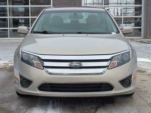 Used 2010 Ford Fusion SEL image 9