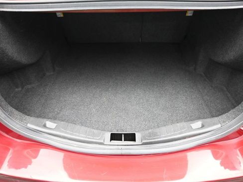 Used 2016 Ford Fusion SE w/ Equipment Group 201A image 9