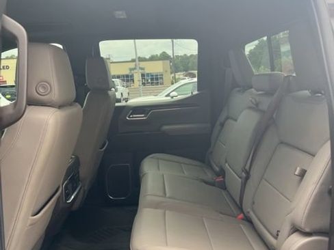 Used 2023 Chevrolet Silverado 1500 LTZ w/ LTZ Premium Texas Edition AWD/4WD image 15