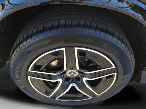 New 2026 Mercedes-Benz GLC 300 image 29