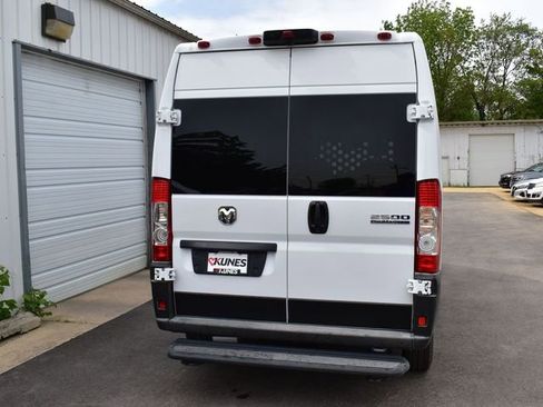 New 2025 RAM ProMaster 2500 w/ Convenience Group image 15