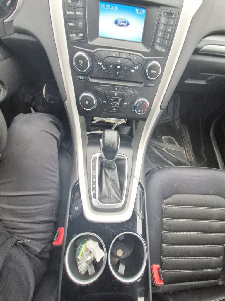 Used 2013 Ford Fusion SE FWD image 15