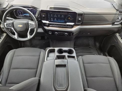 Used 2023 Chevrolet Silverado 1500 LT AWD/4WD image 26