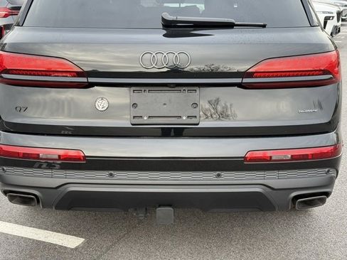 Used 2025 Audi Q7 3.0T Prestige w/ Prestige Package image 16