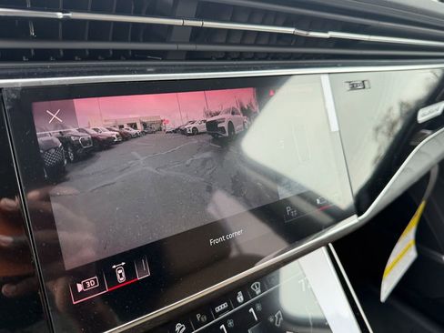 New 2026 Audi Q7 3.0T Prestige image 24