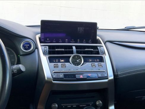 Used 2019 Lexus NX 300h AWD image 34