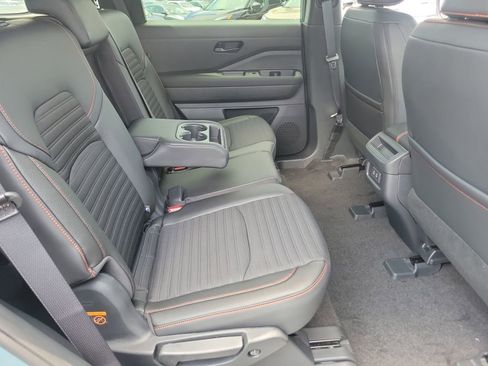New 2026 Nissan Pathfinder Rock Creek AWD/4WD image 13