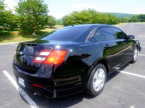Used 2016 Ford Taurus Police Interceptor AWD image 7
