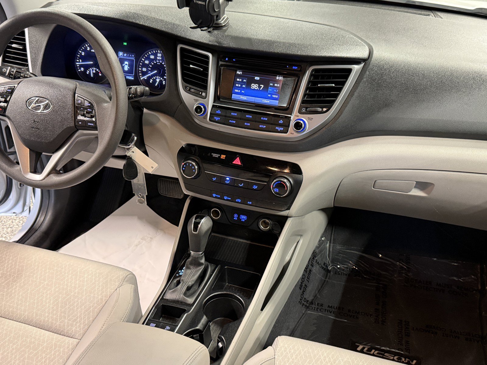 Used 2017 Hyundai Tucson SE w/ SE Popular Package 02 AWD/4WD image 18