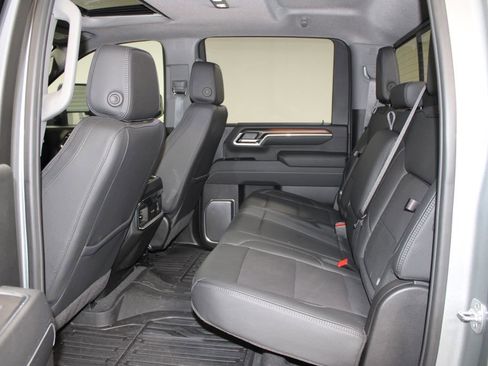 Used 2025 GMC Sierra 2500 Denali w/ Denali Reserve Package image 29