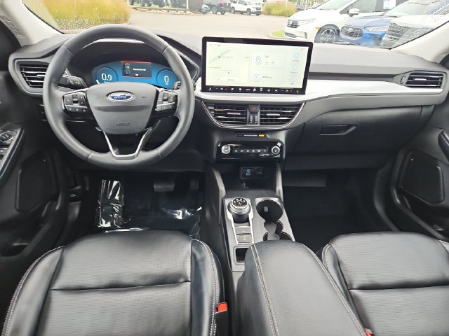 Certified 2023 Ford Escape Platinum AWD/4WD image 11
