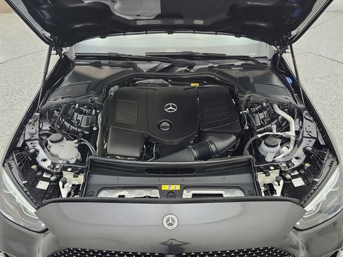 Used 2024 Mercedes-Benz C 300 Sedan image 15