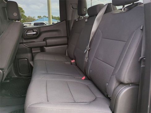 Used 2021 Chevrolet Silverado 1500 Custom image 14