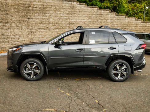 New 2025 Toyota RAV4 SE w/ Weather & Moonroof Package image 6