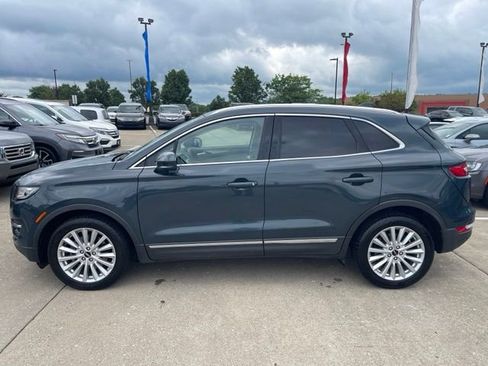 Used 2019 Lincoln MKC Premiere FWD image 9